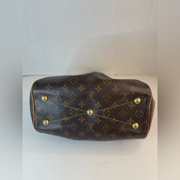 Louis Vuitton Monogram Tivoli PM Bag - Picture 6 of 16